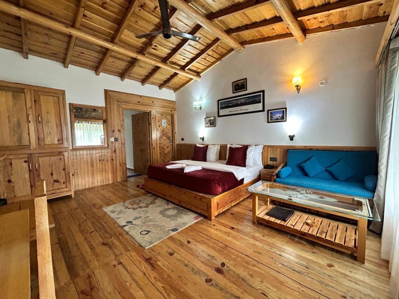 Kasar Himalaya Holiday Resort, Binsar Rd Almora Luaran gambar