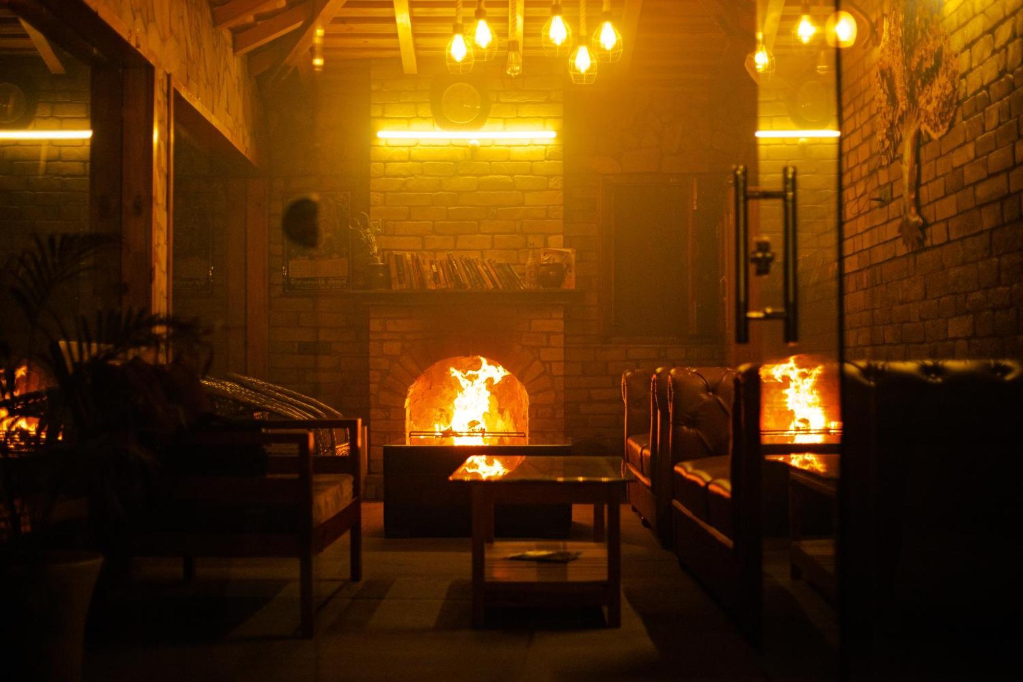 Kasar Himalaya Holiday Resort, Binsar Rd Almora Luaran gambar