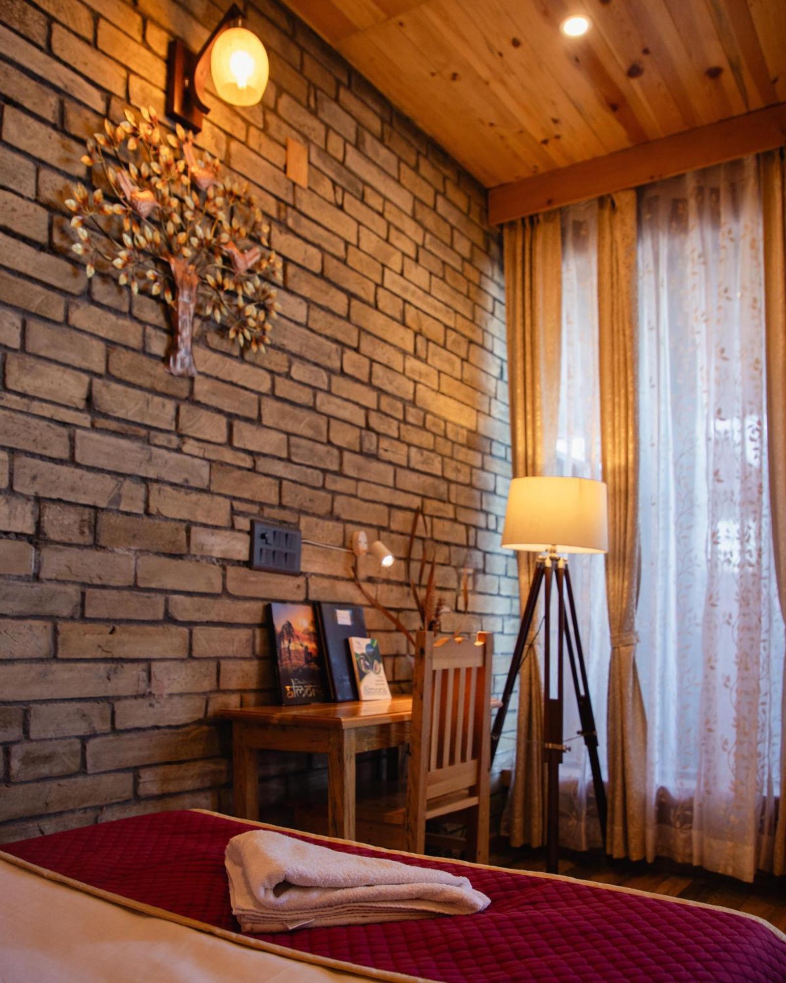 Kasar Himalaya Holiday Resort, Binsar Rd Almora Luaran gambar